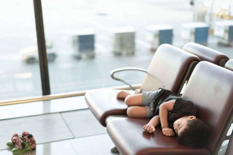 Baby Nap and Sleep Tips for Traveling Parents