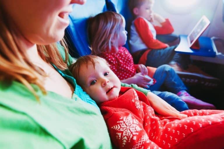 Basic Rules for New Parents on Flying With Kids!